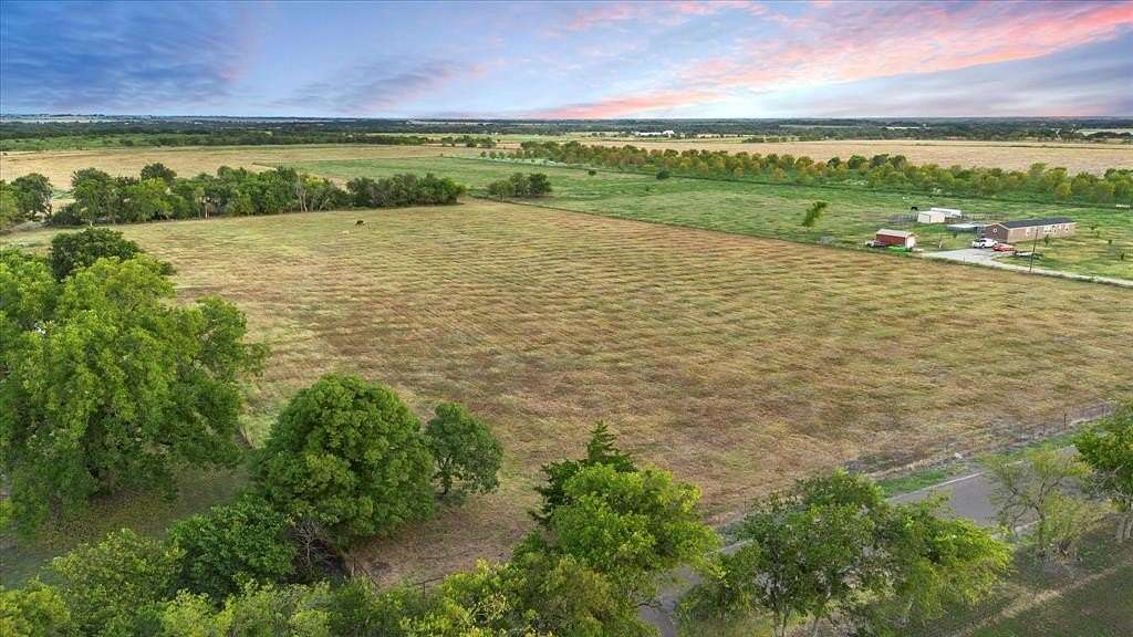 37.3 Acres of Agricultural Land for Sale in Waxahachie, Texas
