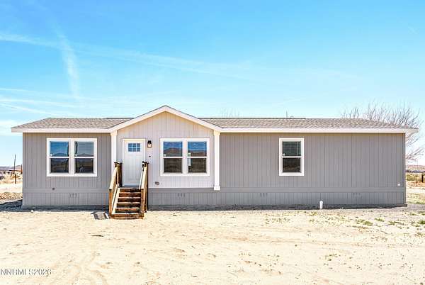 1.67 Acres of Land with Home for Sale in Silver Springs, Nevada
