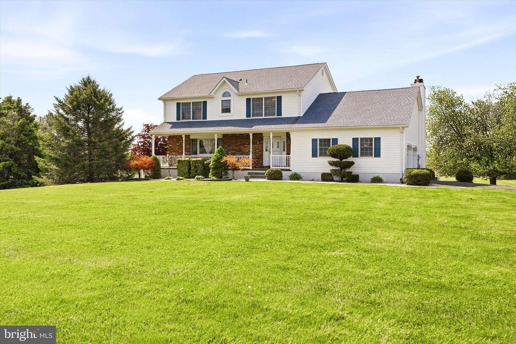 2 Acres of Land with Home for Sale in Columbus, New Jersey
