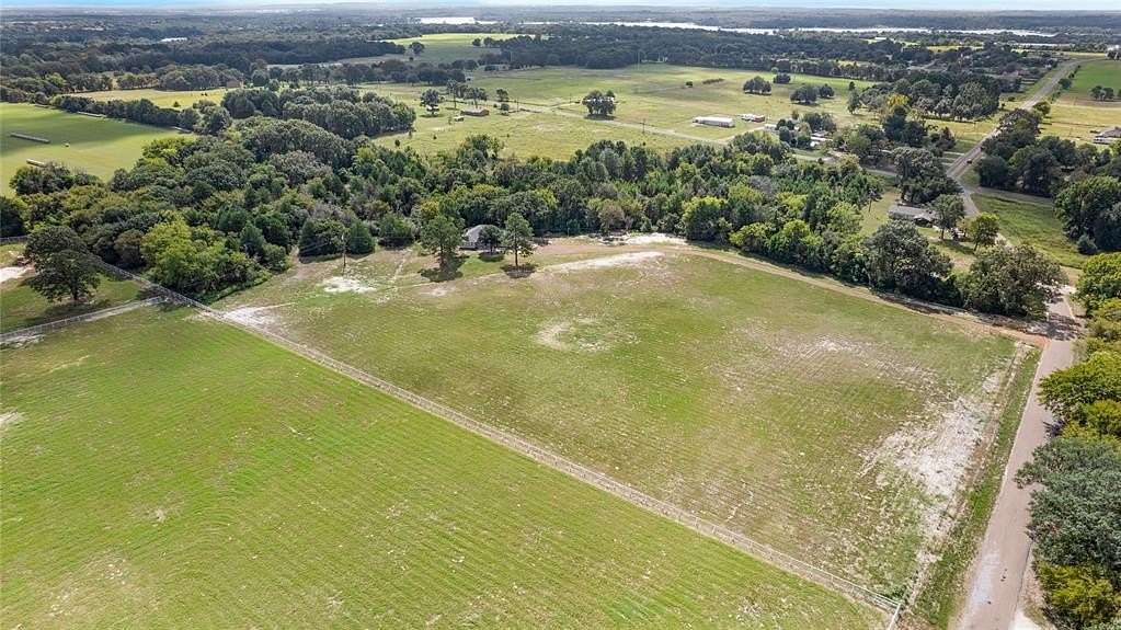 10.6 Acres of Land with Home for Sale in Athens, Texas