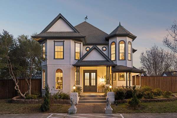 2.48 Acres of Land with Home for Sale in Rowlett, Texas