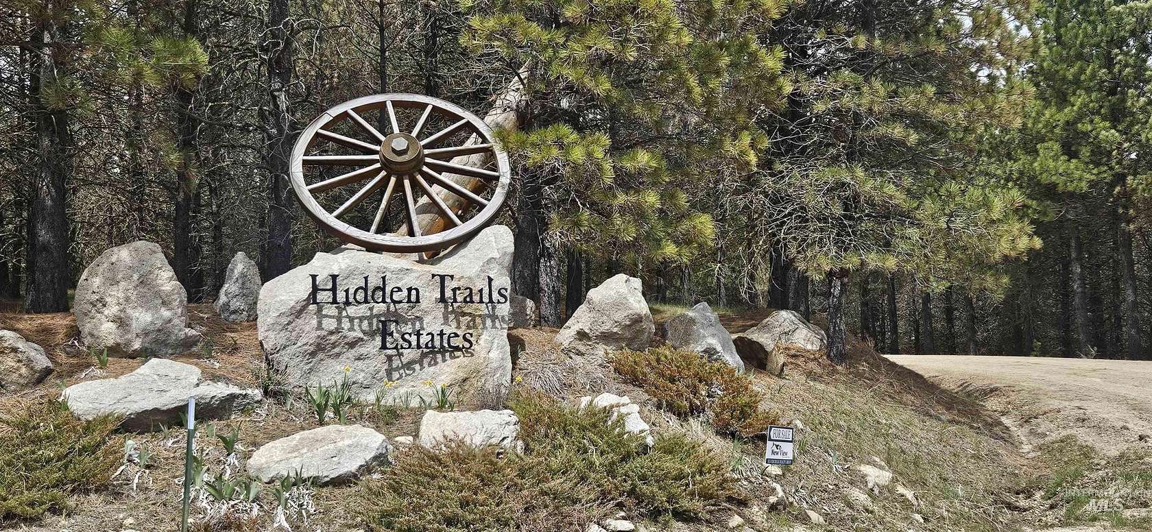 2 Acres of Residential Land for Sale in Cascade, Idaho