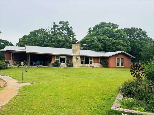 50 Acres of Land with Home for Sale in Ivanhoe, Texas