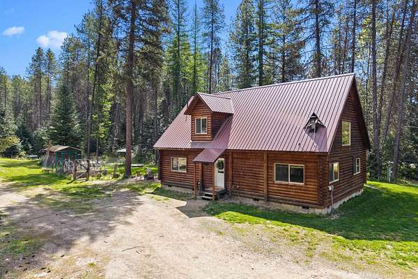1.9 Acres of Land with Home for Sale in Cusick, Washington