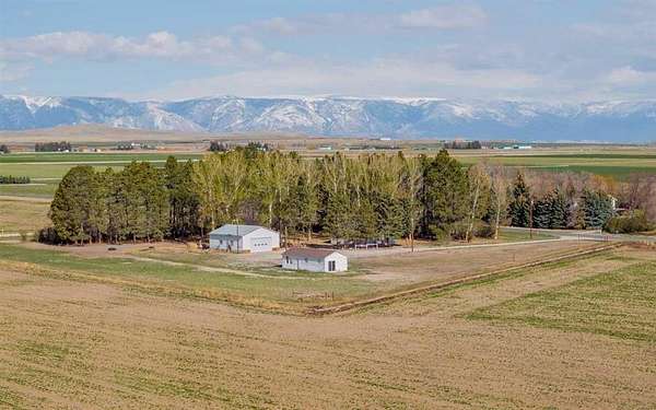 4.15 Acres of Land with Home for Sale in Powell, Wyoming