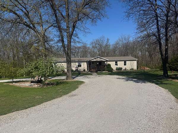 2 Acres of Land with Home for Sale in Keosauqua, Iowa