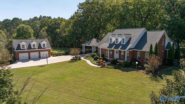 6.1 Acres of Land with Home for Sale in Huntsville, Alabama