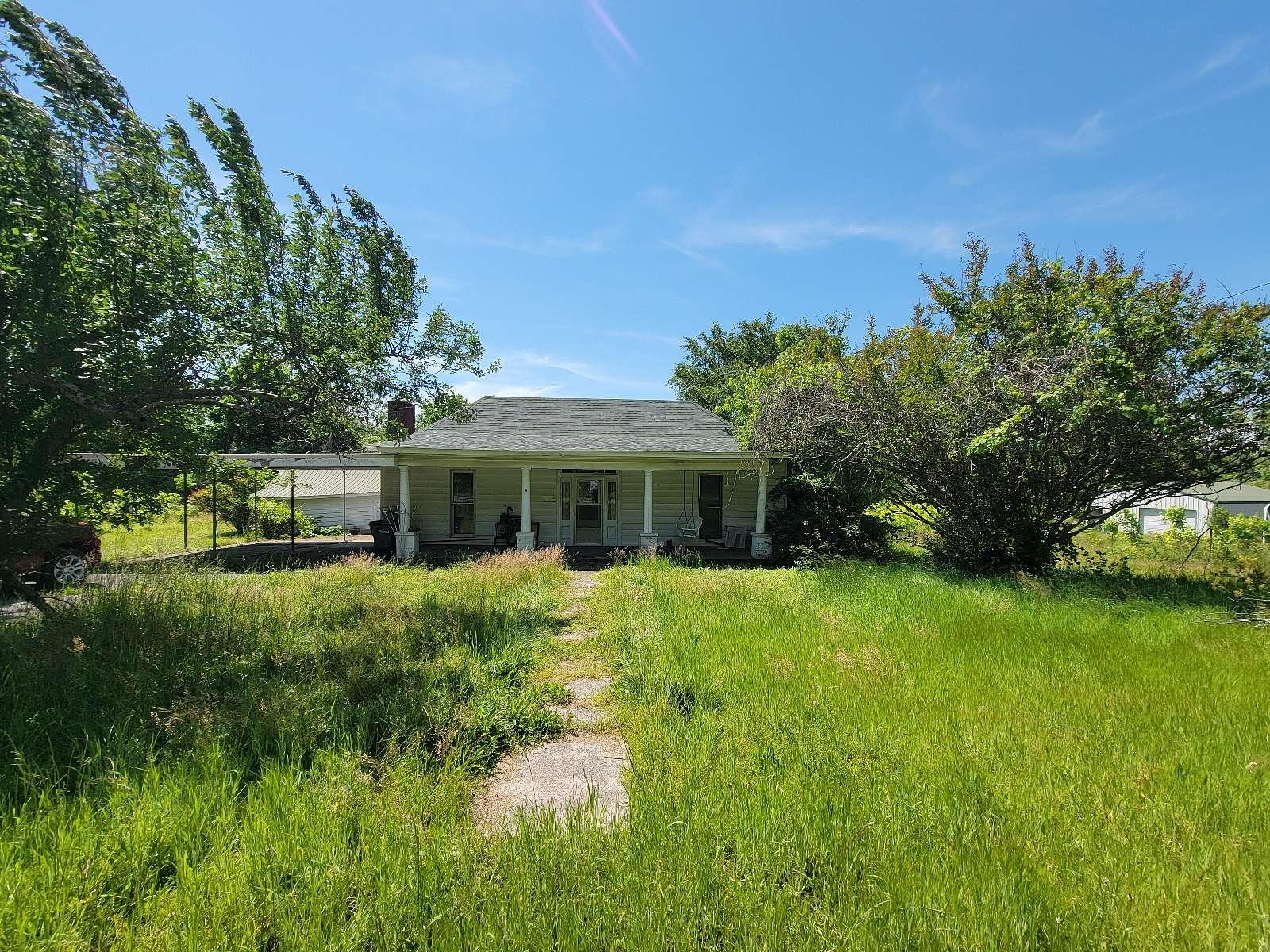 1.7 Acres of Land with Home for Sale in Waverly, Tennessee