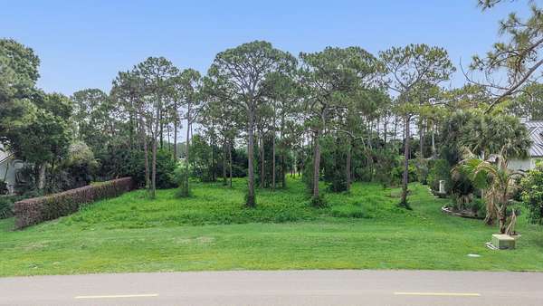 0.76 Acres of Residential Land for Sale in Jupiter, Florida