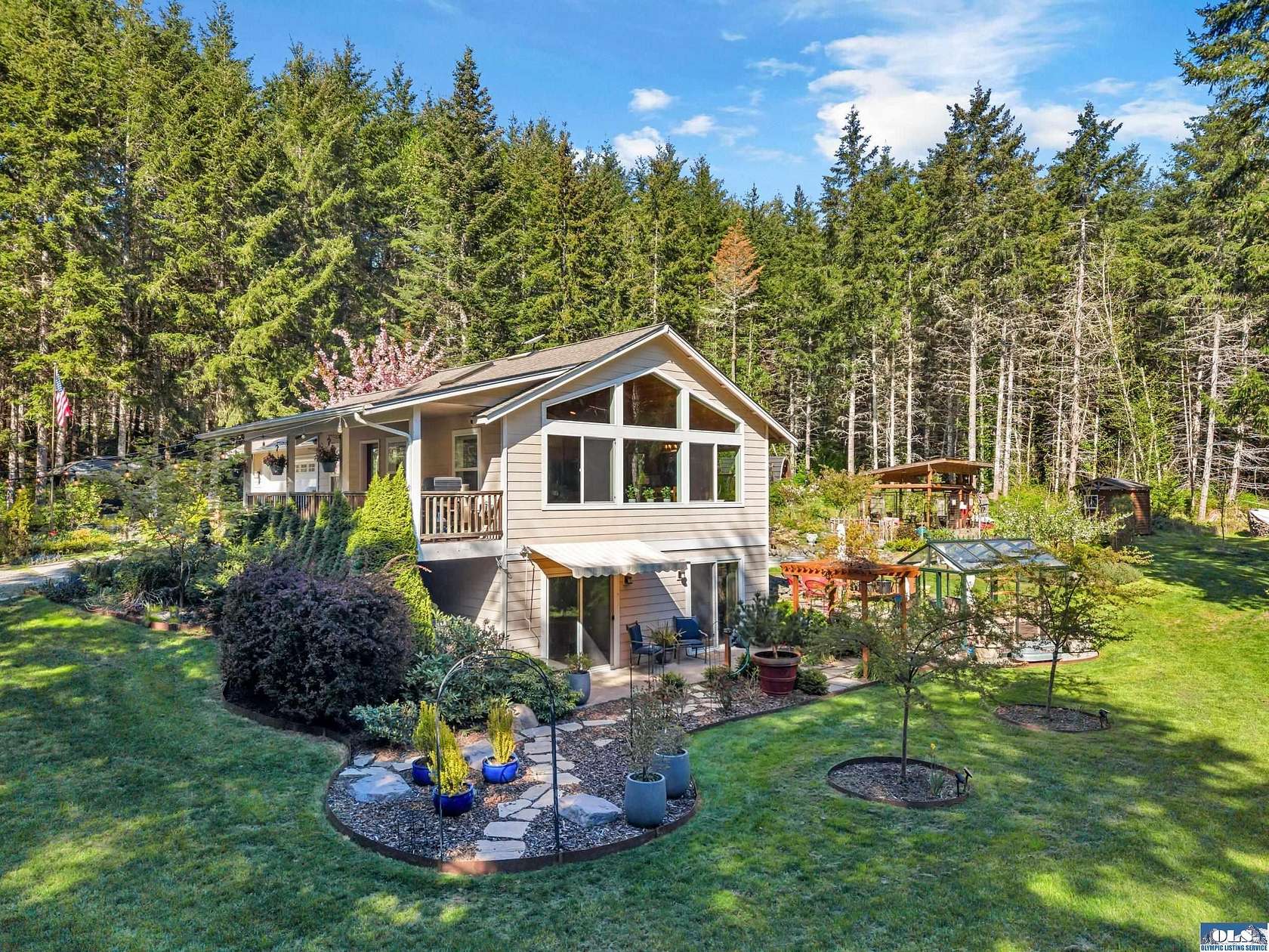 5 Acres of Land with Home for Sale in Port Angeles, Washington