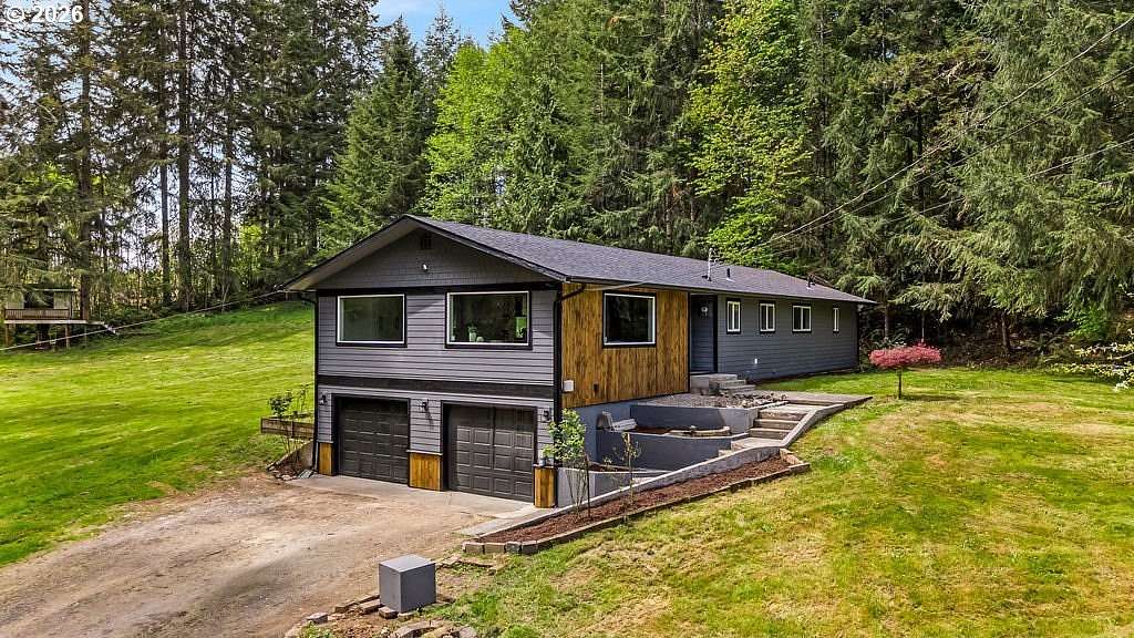 5 Acres of Land with Home for Sale in Clatskanie, Oregon