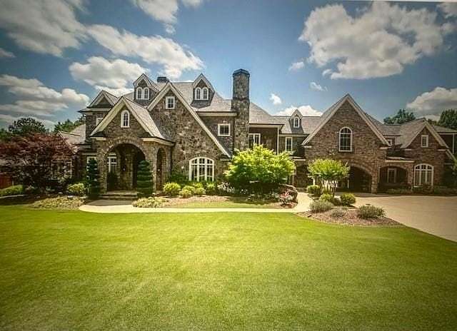 1.67 Acres of Land with Home for Sale in Braselton, Georgia