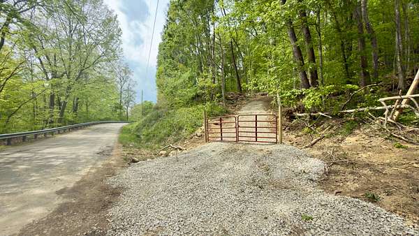 16.5 Acres of Recreational & Residential Land for Sale in Lucasville, Ohio