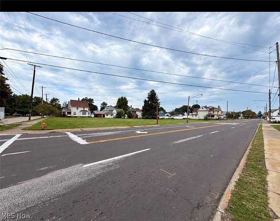 0.92 Acres of Commercial Land for Sale in Conneaut, Ohio