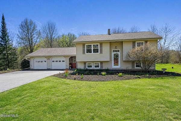 28.4 Acres of Land with Home for Sale in Broadalbin, New York