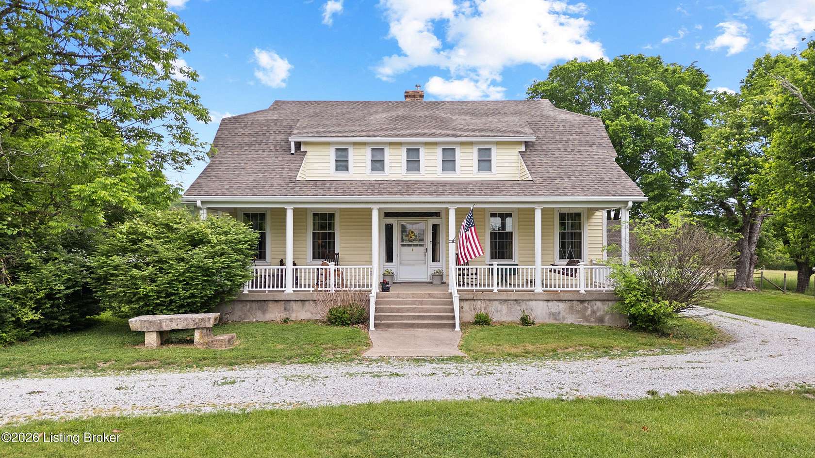 10 Acres of Land with Home for Sale in Shepherdsville, Kentucky