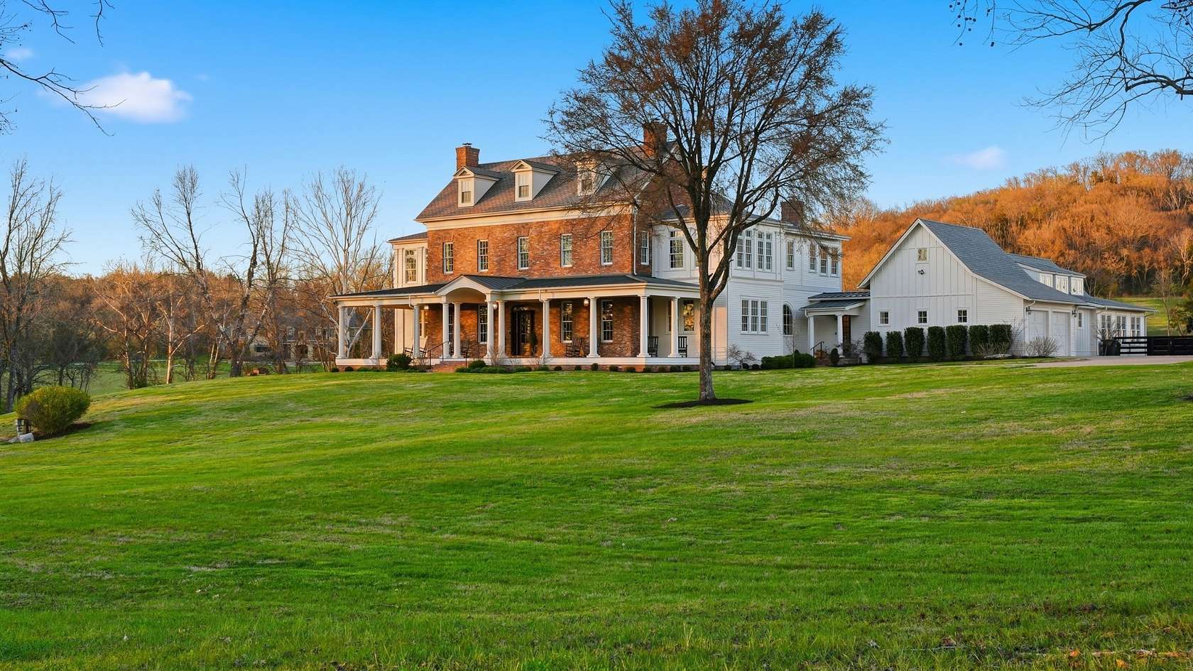 20 Acres of Land with Home for Sale in Thompson's Station, Tennessee