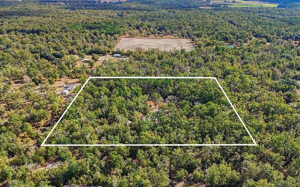 10 Acres of Land for Sale in Fort White, Florida