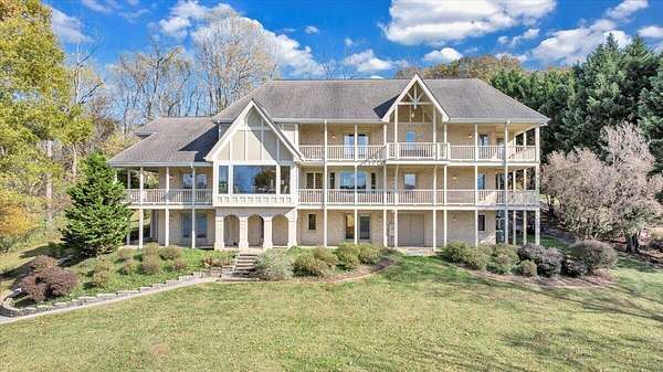 3.13 Acres of Land with Home for Sale in Goodview, Virginia