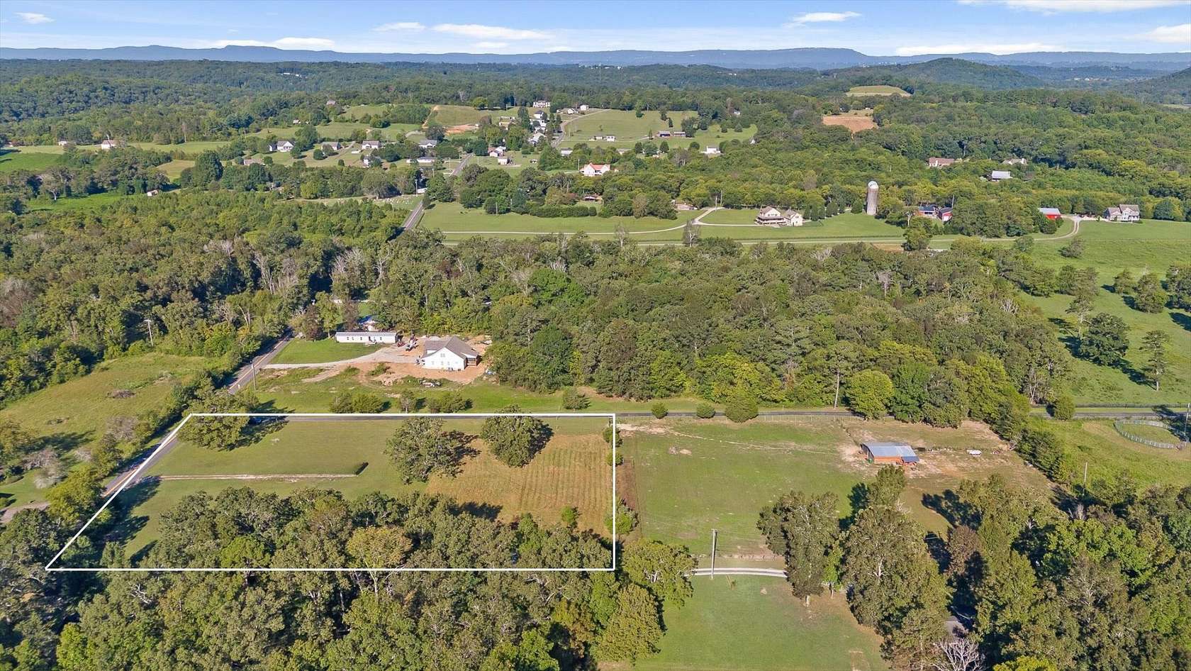 2.25 Acres of Residential Land for Sale in Ringgold, Georgia