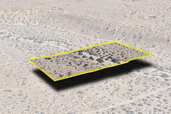 4.72 Acres of Residential Land for Sale in Yucca Valley, California