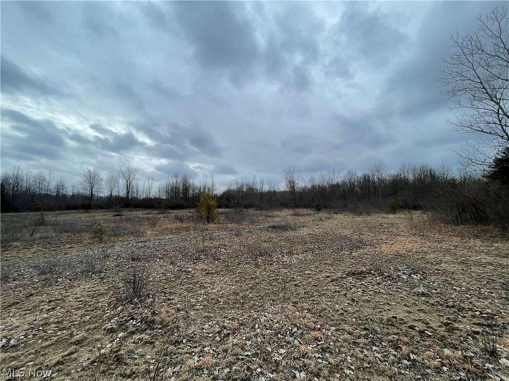 10 Acres of Residential Land for Sale in Chardon, Ohio