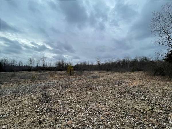 10 Acres of Residential Land for Sale in Chardon, Ohio