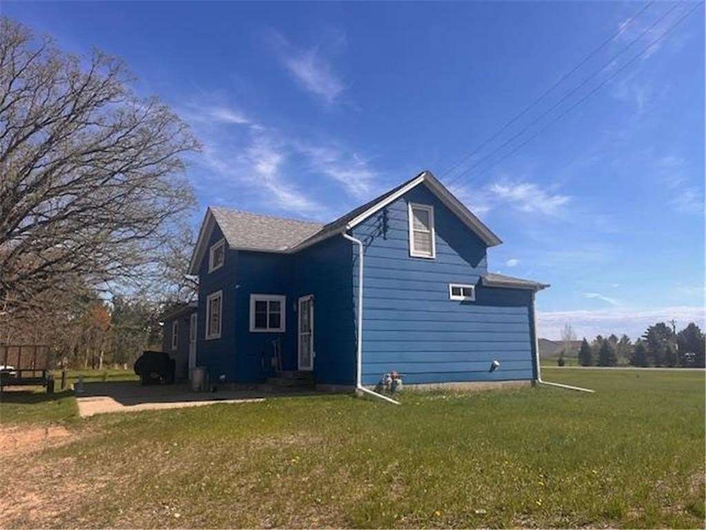 4.8 Acres of Land with Home for Sale in Oak Grove, Minnesota