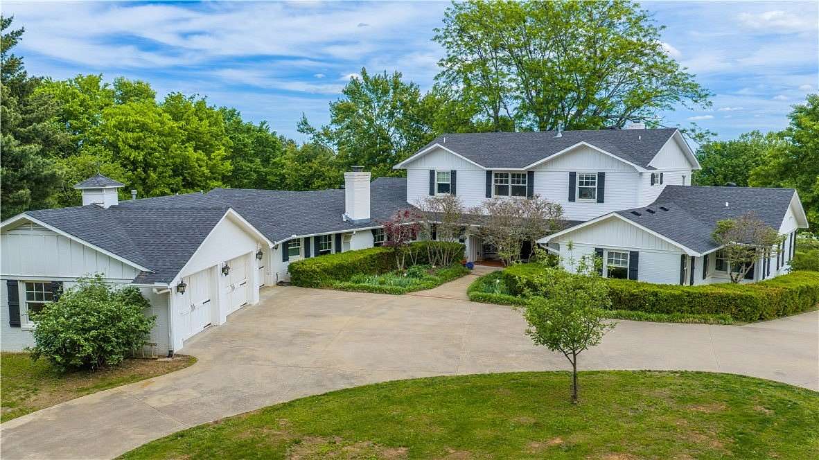 3 Acres of Land with Home for Sale in Fayetteville, Arkansas