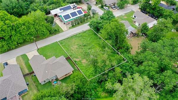 0.22 Acres of Mixed-Use Land for Sale in Bryan, Texas