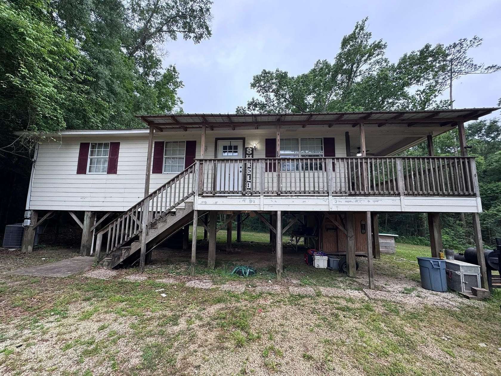 3.12 Acres of Land with Home for Sale in Evadale, Texas