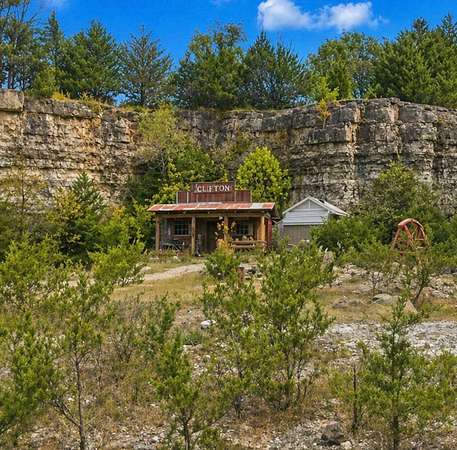 4.27 Acres of Land with Home for Sale in Shell Knob, Missouri