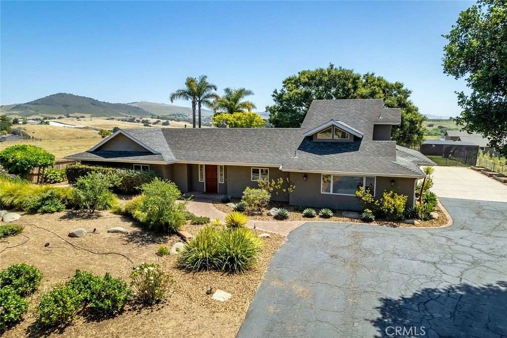 2.12 Acres of Land with Home for Sale in Arroyo Grande, California