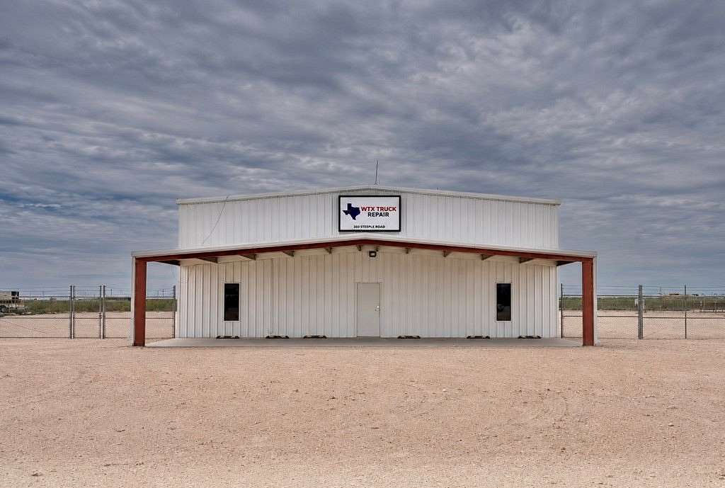 3 Acres of Improved Mixed-Use Land for Sale in Monahans, Texas