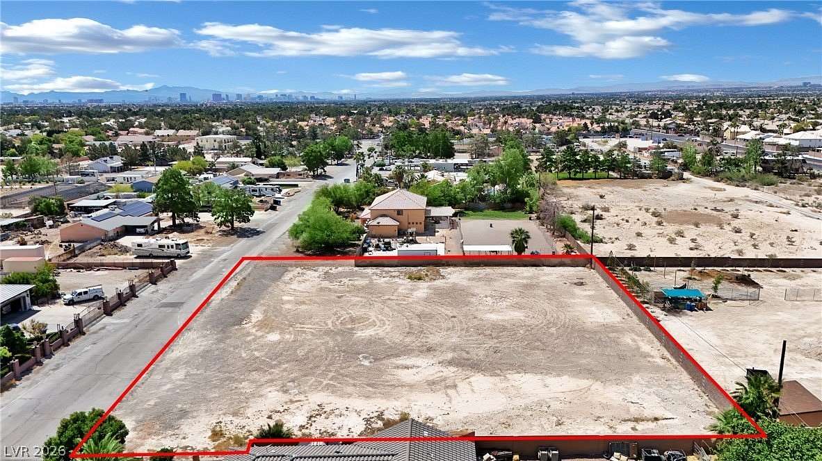 0.96 Acres of Residential Land for Sale in Las Vegas, Nevada