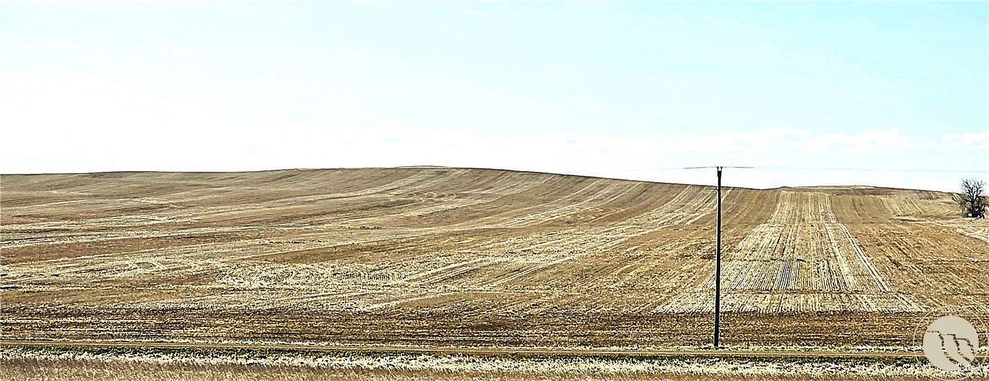 318 Acres of Agricultural Land for Sale in Circle, Montana