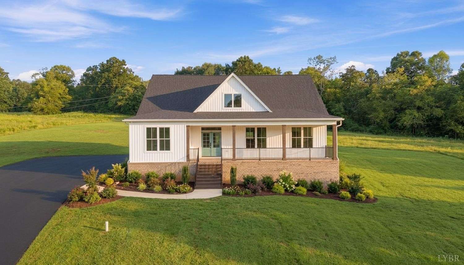 2.18 Acres of Land with Home for Sale in Appomattox, Virginia