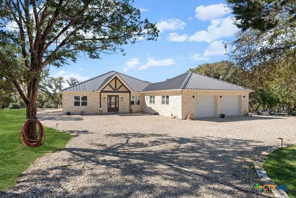 4.35 Acres of Land with Home for Sale in Temple, Texas