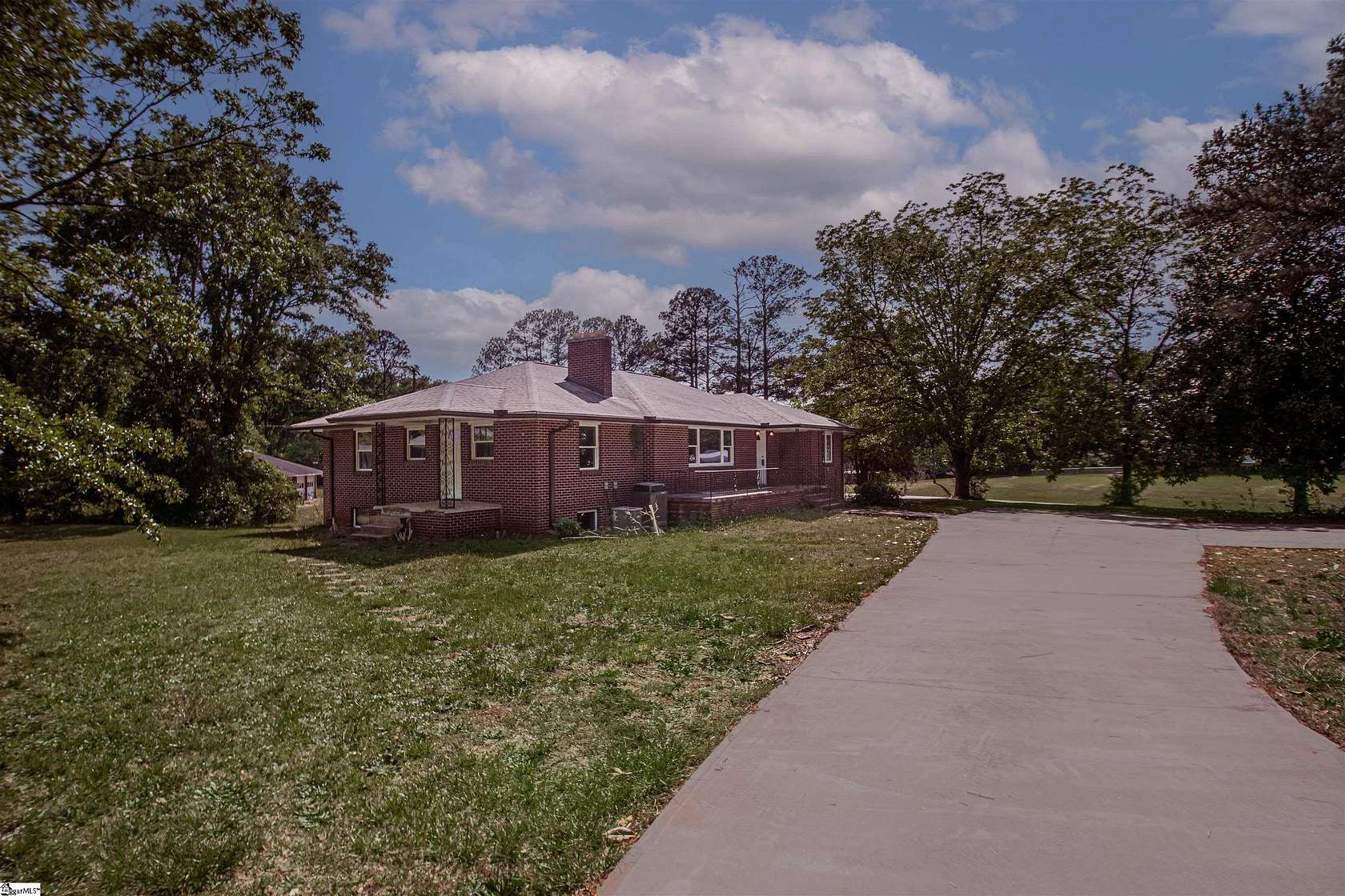 1.5 Acres of Mixed-Use Land for Sale in Anderson, South Carolina