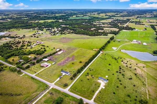 23.4 Acres of Land for Sale in Trenton, Texas