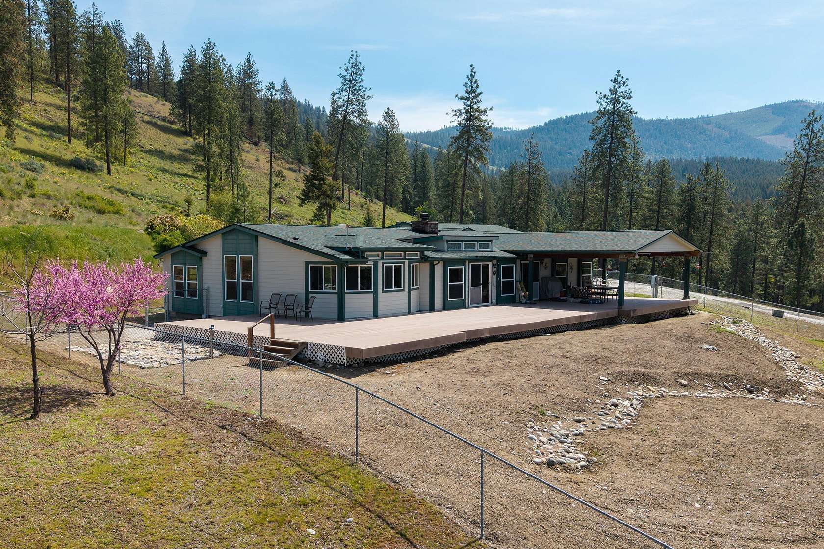 23.3 Acres of Land with Home for Sale in Kettle Falls, Washington