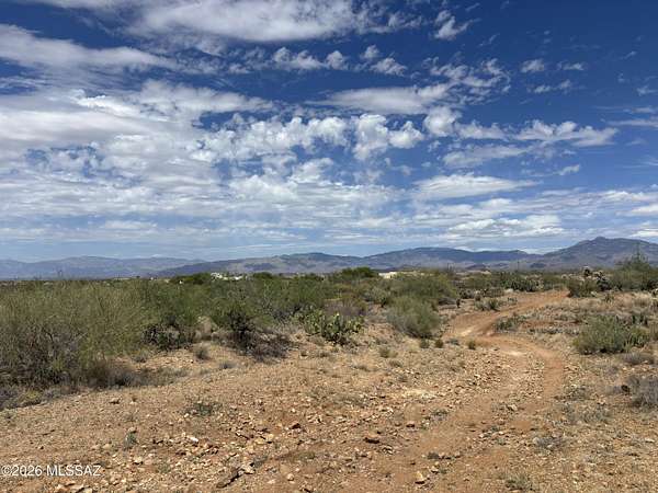 1.14 Acres of Land for Sale in Vail, Arizona