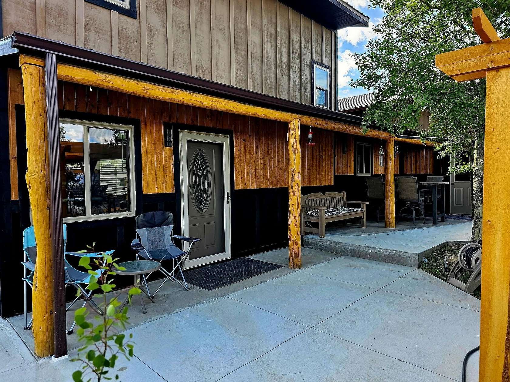 4.5 Acres of Land with Home for Sale in Dubois, Wyoming