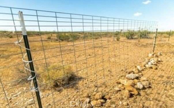10 Acres of Land for Sale in Palmdale, California
