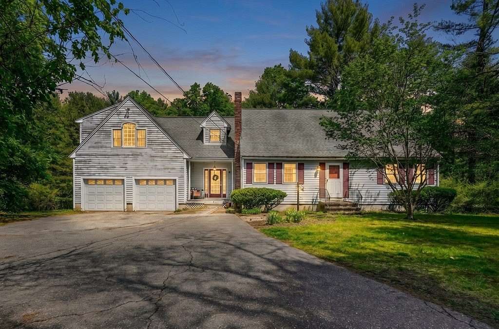 2.33 Acres of Land with Home for Sale in Groton, Massachusetts