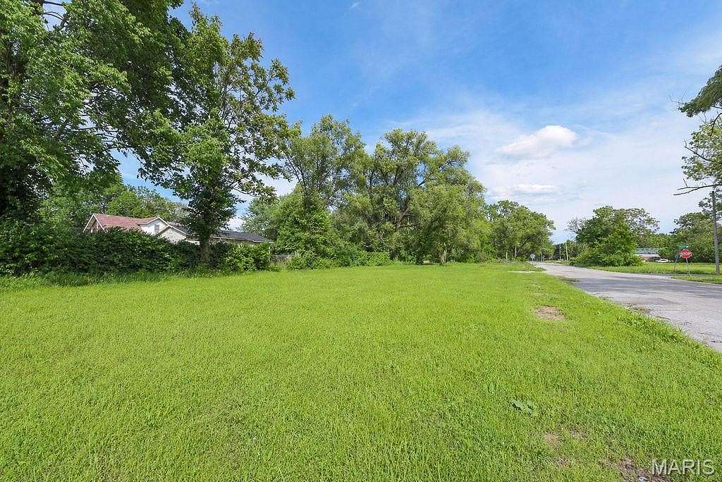 0.15 Acres of Residential Land for Sale in East St. Louis, Illinois