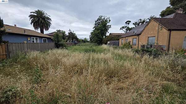 0.42 Acres of Land for Sale in Hayward, California