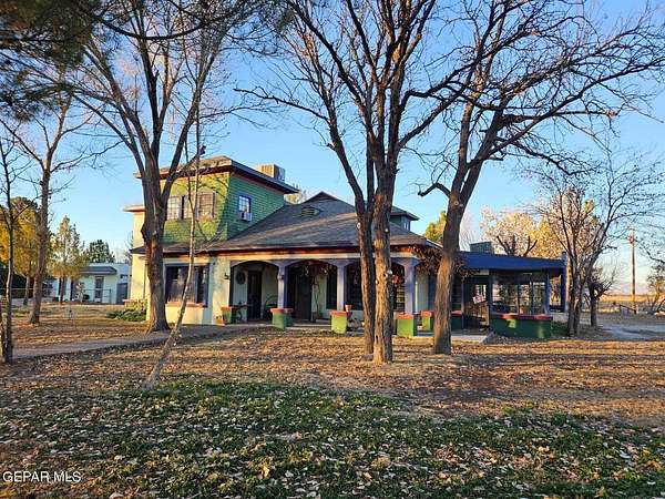 1.5 Acres of Land with Home for Sale in Anthony, New Mexico