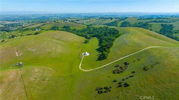 111 Acres of Land with Home for Sale in Templeton, California
