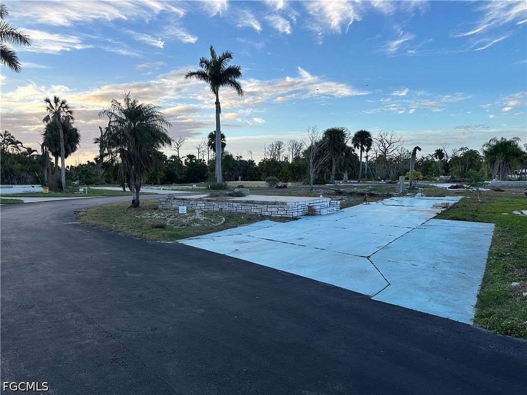 0.1 Acres of Residential Land for Sale in Fort Myers, Florida